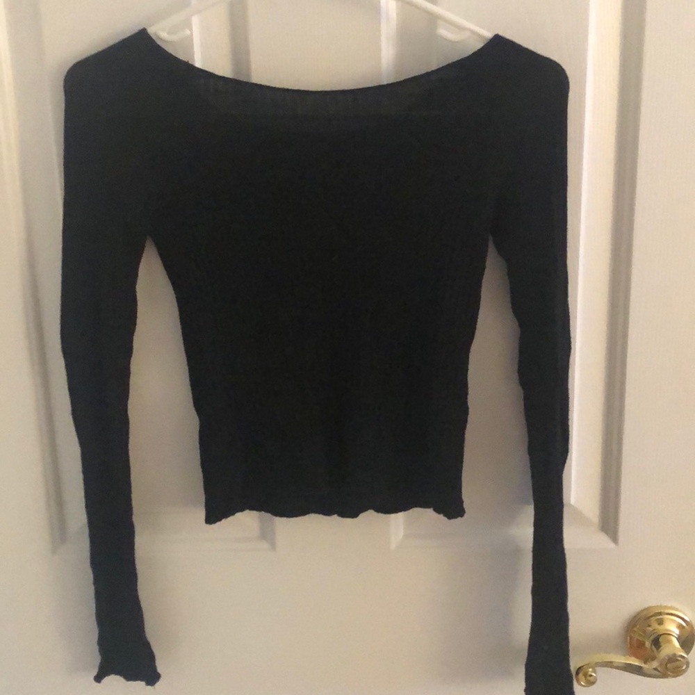 Ribbed black long sleeve